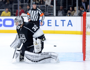 Carolina Hurricanes v Los Angeles Kings