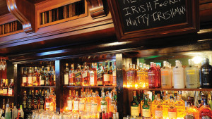 Caseys-Irish-Pub
