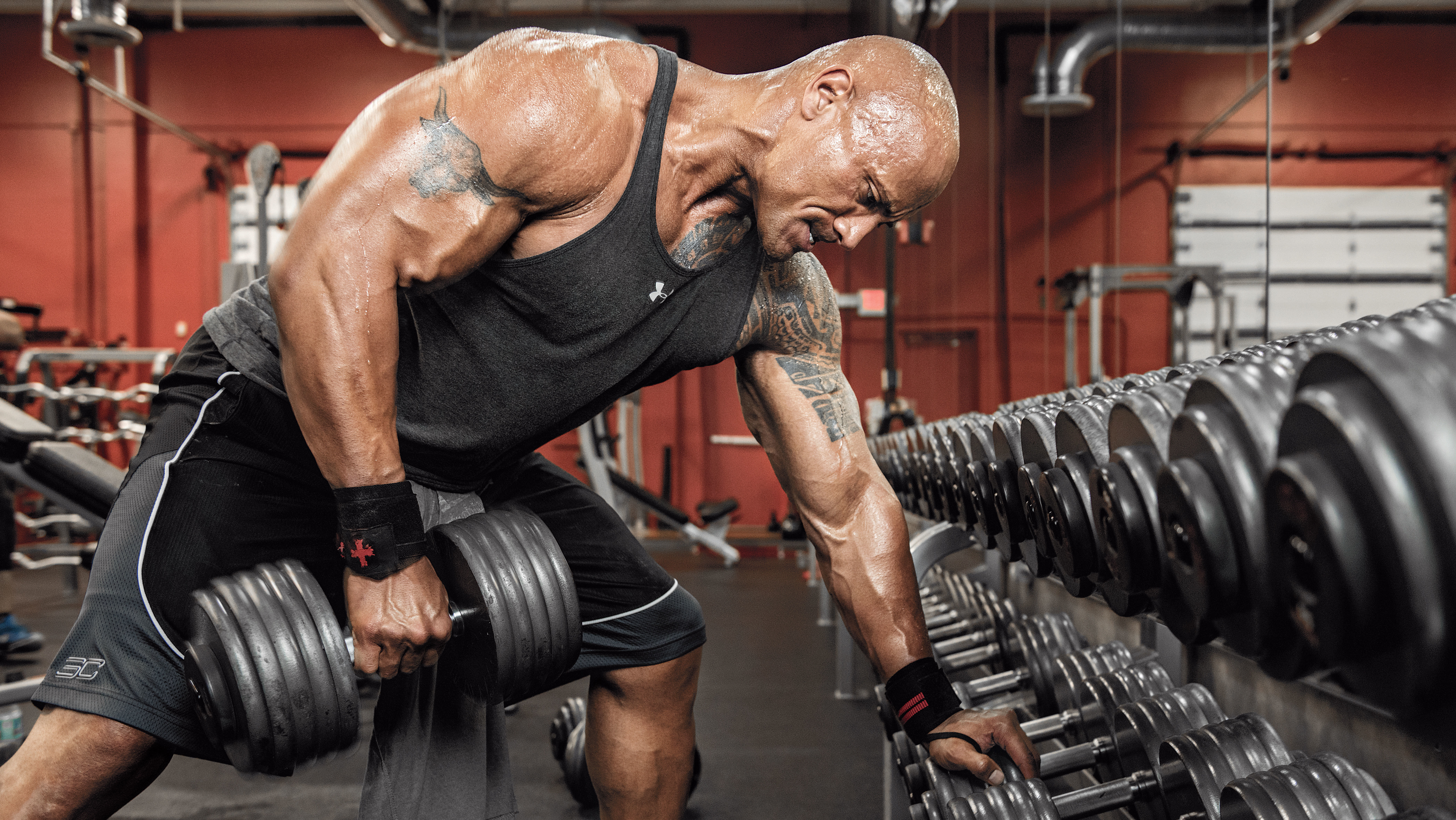 Dwayne Johnsons workout - The Rock showed his 