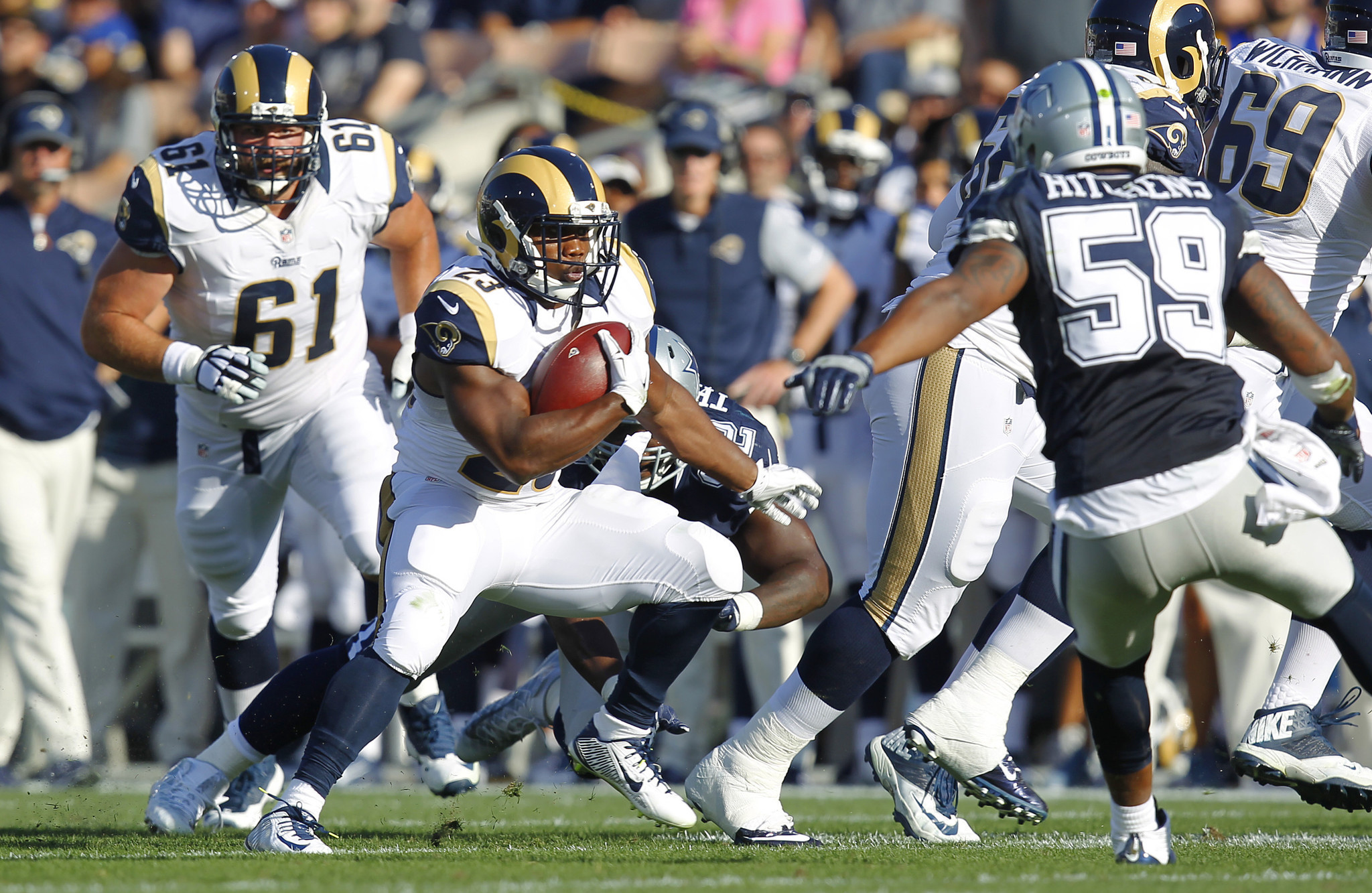 The Rams Kick Off Their Los Angeles Football Season - Gentlemens Guide LA2048 x 1333